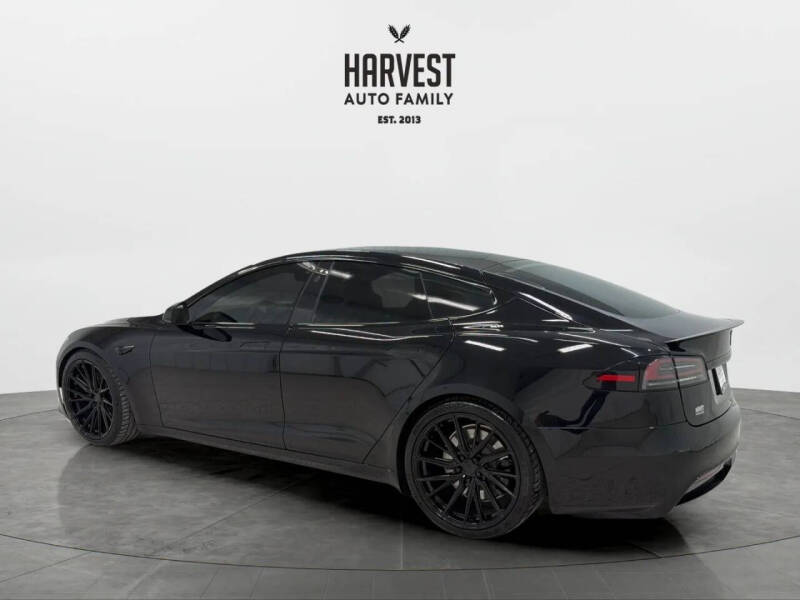 2023 Tesla Model S Plaid