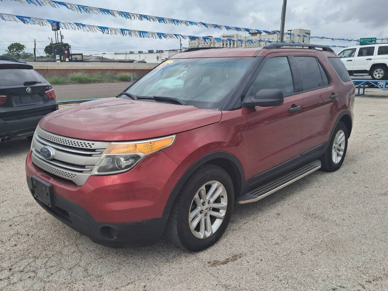 2015 Ford Explorer