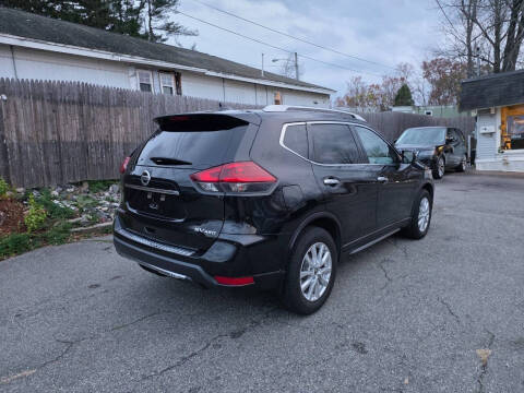 2018 Nissan Rogue SV