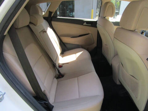 2018 Hyundai Tucson SE