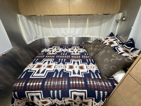 2017 Airstream Flying Cloud