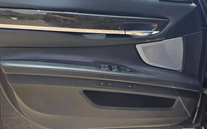 2015 BMW 7 Series