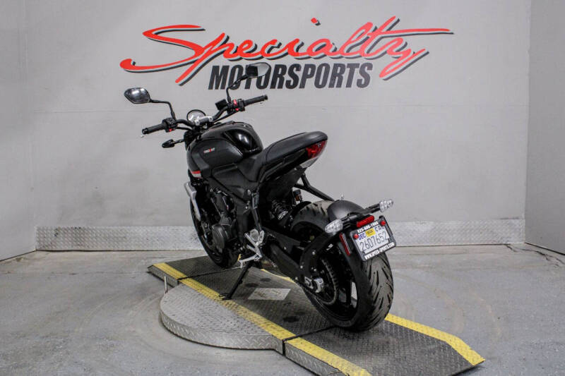 2023 Triumph Trident 660