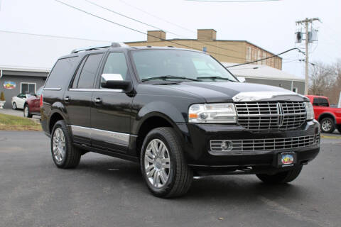 2012 Lincoln Navigator for sale at Great Lakes Classic Cars LLC in Hilton NY