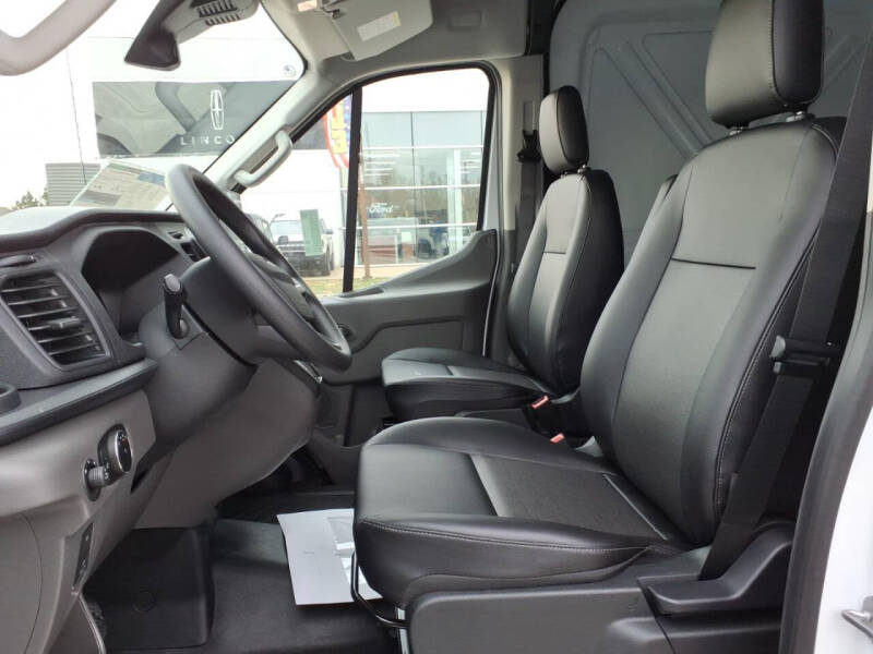 2026 Ford Transit 250