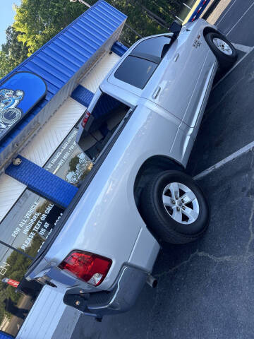 2019 RAM 1500 Classic SLT