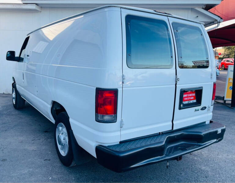 2014 Ford E-Series E-150