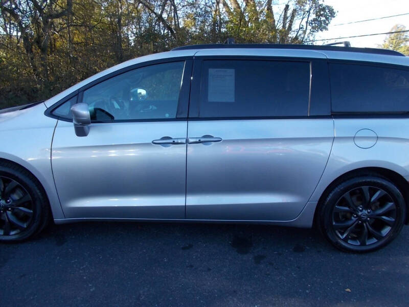 2019 Chrysler Pacifica Touring L Plus