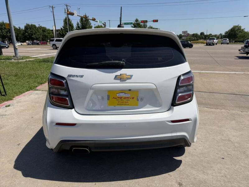 2020 Chevrolet Sonic LT