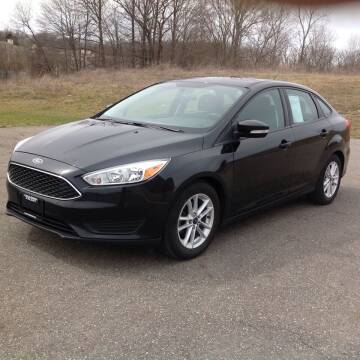 2015 Ford Focus for sale at CHAGRIN VALLEY AUTO BROKERS INC in Cleveland OH