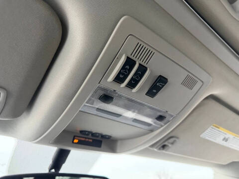 2012 Cadillac Escalade Luxury