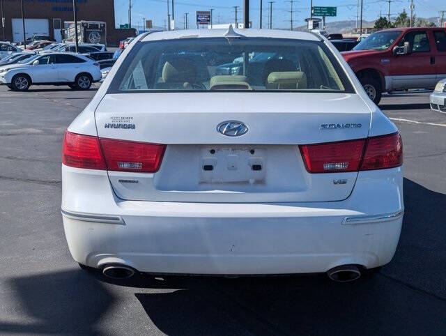 2009 Hyundai SONATA for sale at Axio Auto Boise in Boise, ID