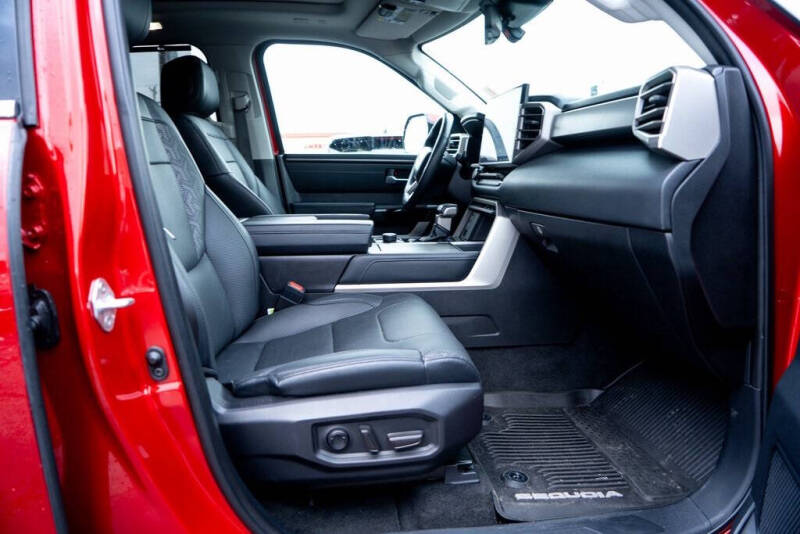 2023 Toyota Sequoia Limited