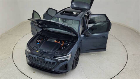 2024 Audi Q8 e-tron quattro Prestige