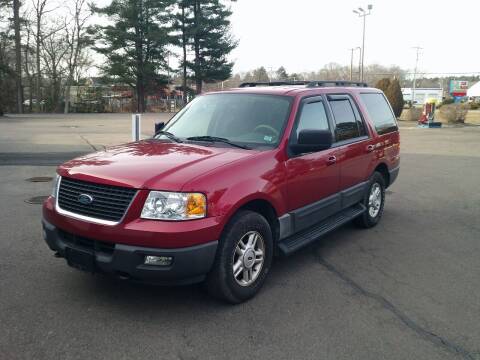 2005 Ford Expedition for sale at RTE 123 Village Auto Sales Inc. in Attleboro MA