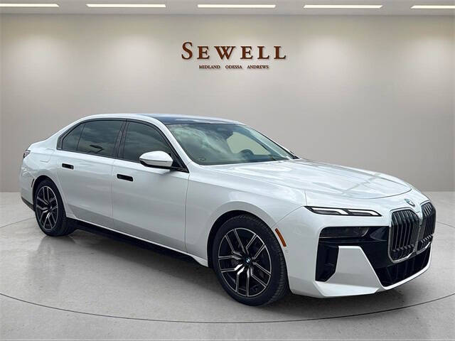 2025 BMW 7 Series 760i xDrive