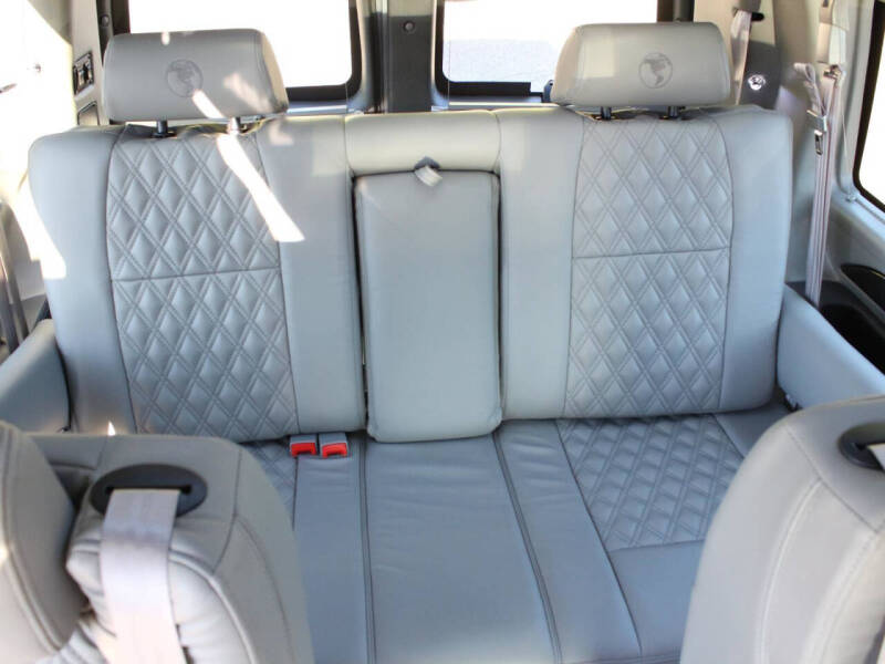 2025 Chevrolet Express 2500