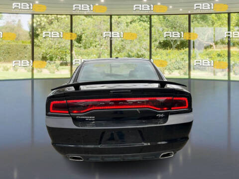 2014 Dodge Charger R/T Plus