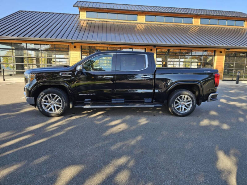 2021 GMC Sierra 1500 SLT photo 3