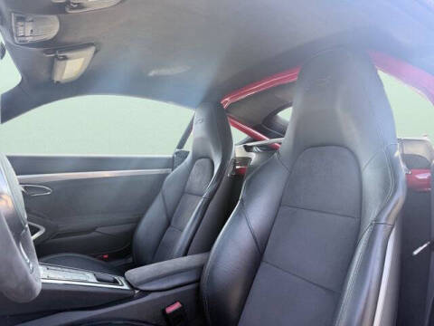 2015 Porsche Cayman GTS