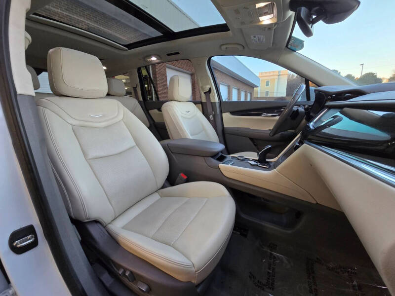 2020 Cadillac XT6 Premium Luxury