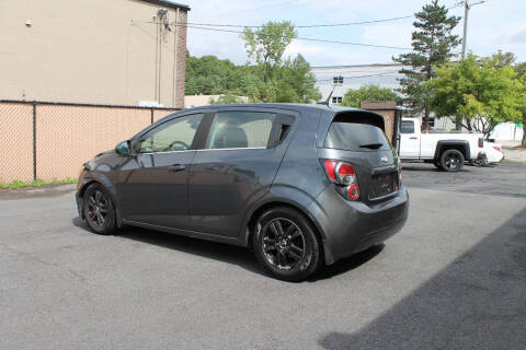 2013 Chevrolet Sonic LT Manual