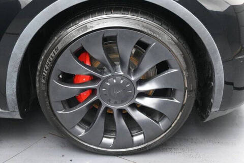 2023 Tesla Model Y Performance