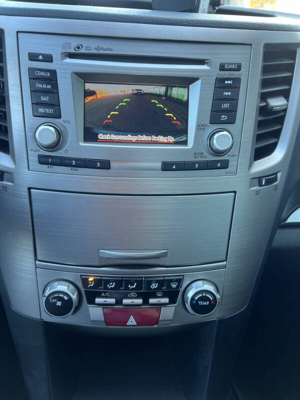 2014 Subaru Legacy 2.5i Premium