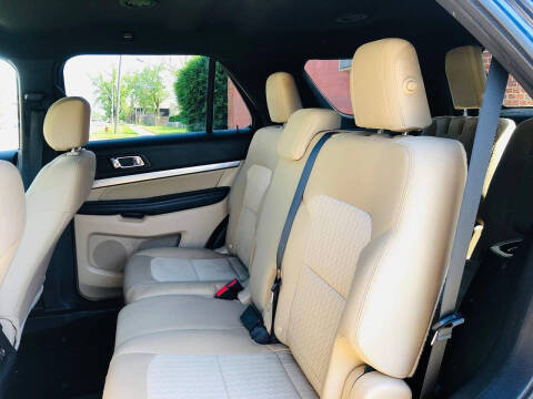2017 Ford Explorer