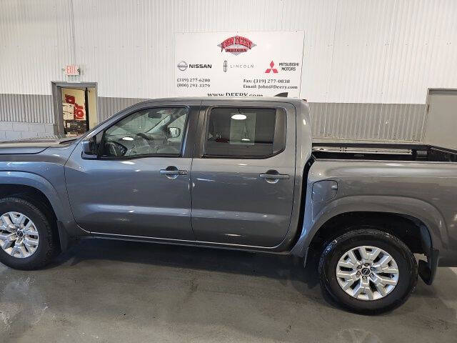 2023 Nissan Frontier SV