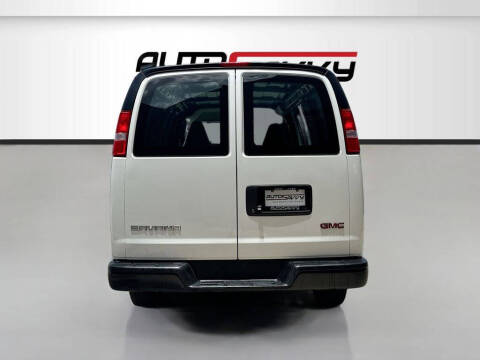 2025 GMC Savana 2500