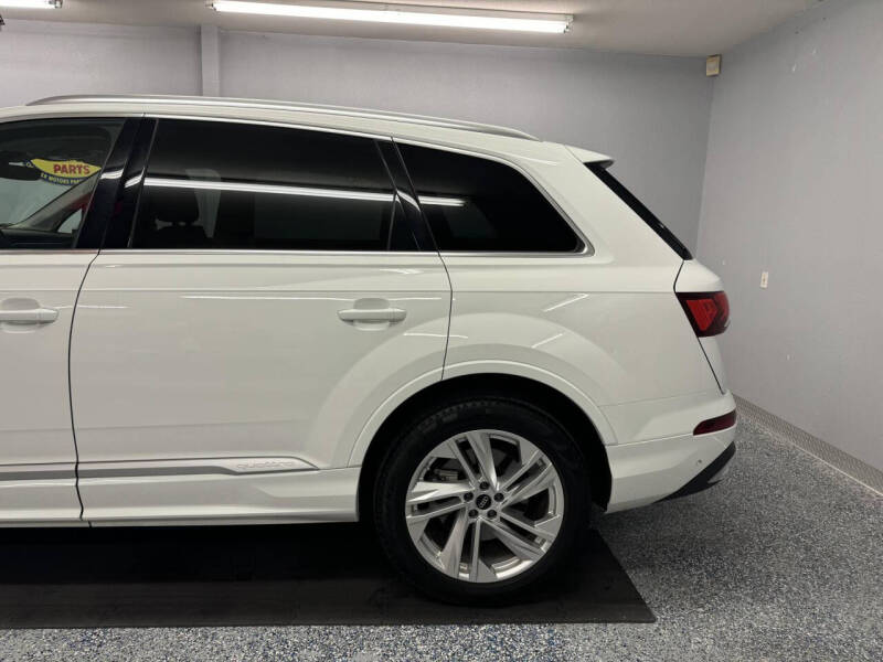 2023 Audi Q7 quattro Premium Plus 55 TFSI