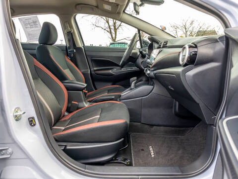 2024 Nissan Versa SR