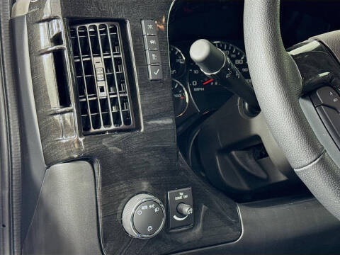 2025 GMC Savana 2500