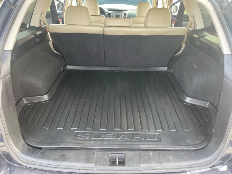 2012 Subaru Outback 2.5i Limited