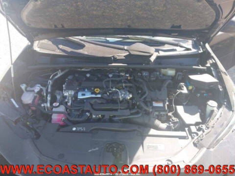 2025 Toyota Prius XLE