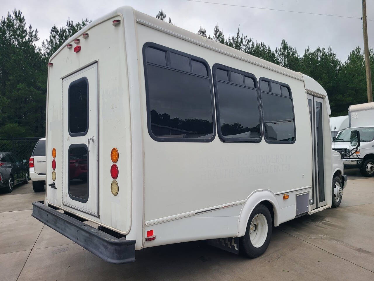 2011 Chevrolet Express for sale at PAKK AUTOMOTIVE in Peachland, NC