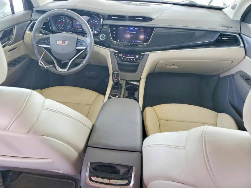2020 Cadillac XT6 Premium Luxury