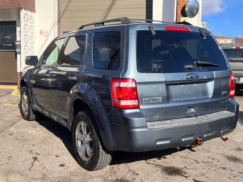2011 Ford Escape XLT