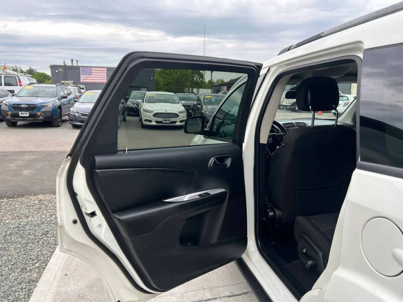2019 Dodge Journey SE