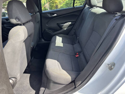 2018 Chevrolet Cruze LS Auto