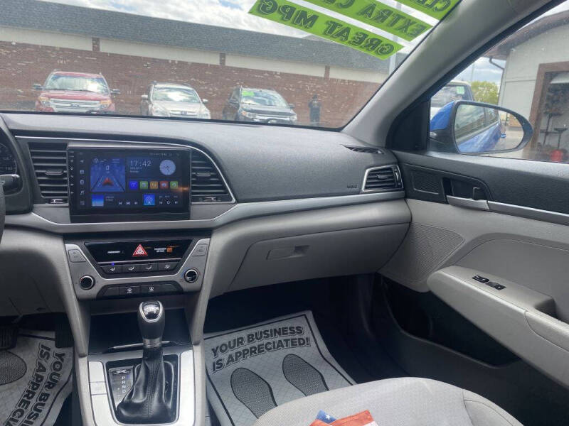 2018 Hyundai Elantra