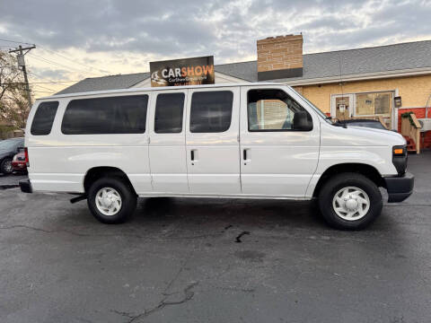 2009 Ford E-Series E-350 SD XLT