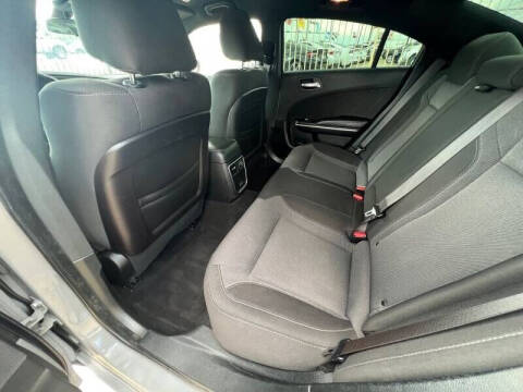 2019 Dodge Charger SXT