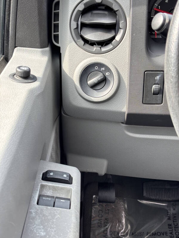 2009 Ford E-Series E-350 SD XL