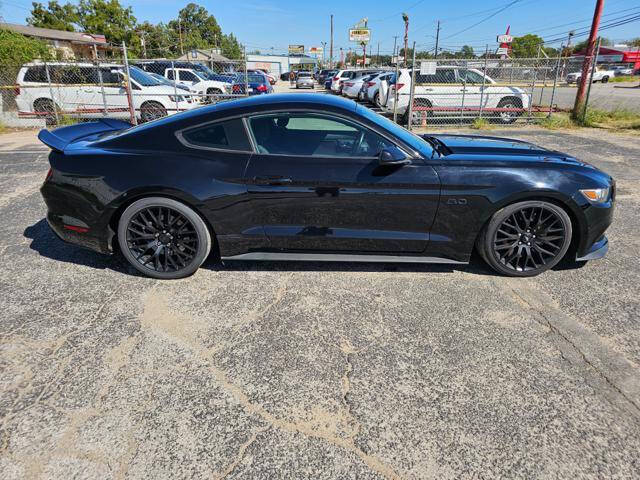 2017 Ford Mustang