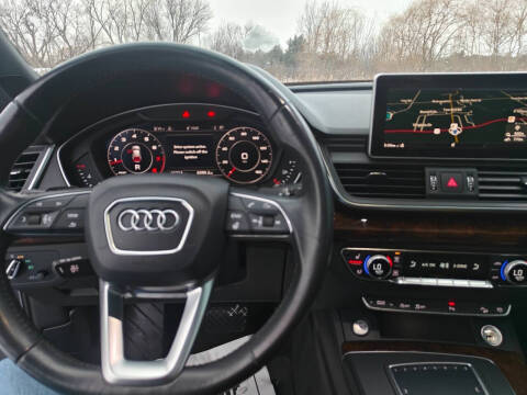 2018 Audi Q5 2.0T quattro Premium Plus