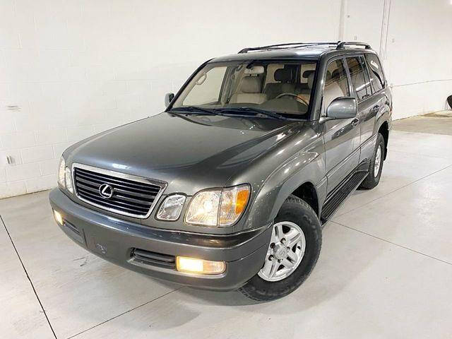 2000 Lexus LX 470 for sale at Magnum Automotive in Arlington Heights, IL