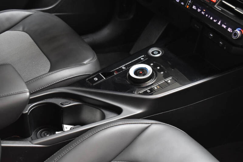 2023 Kia Niro EV Wind