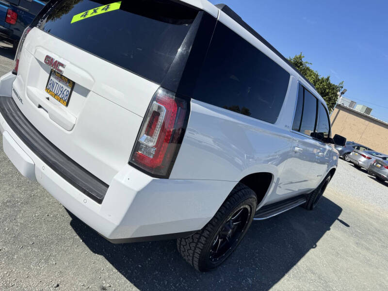 2016 GMC Yukon XL SLE